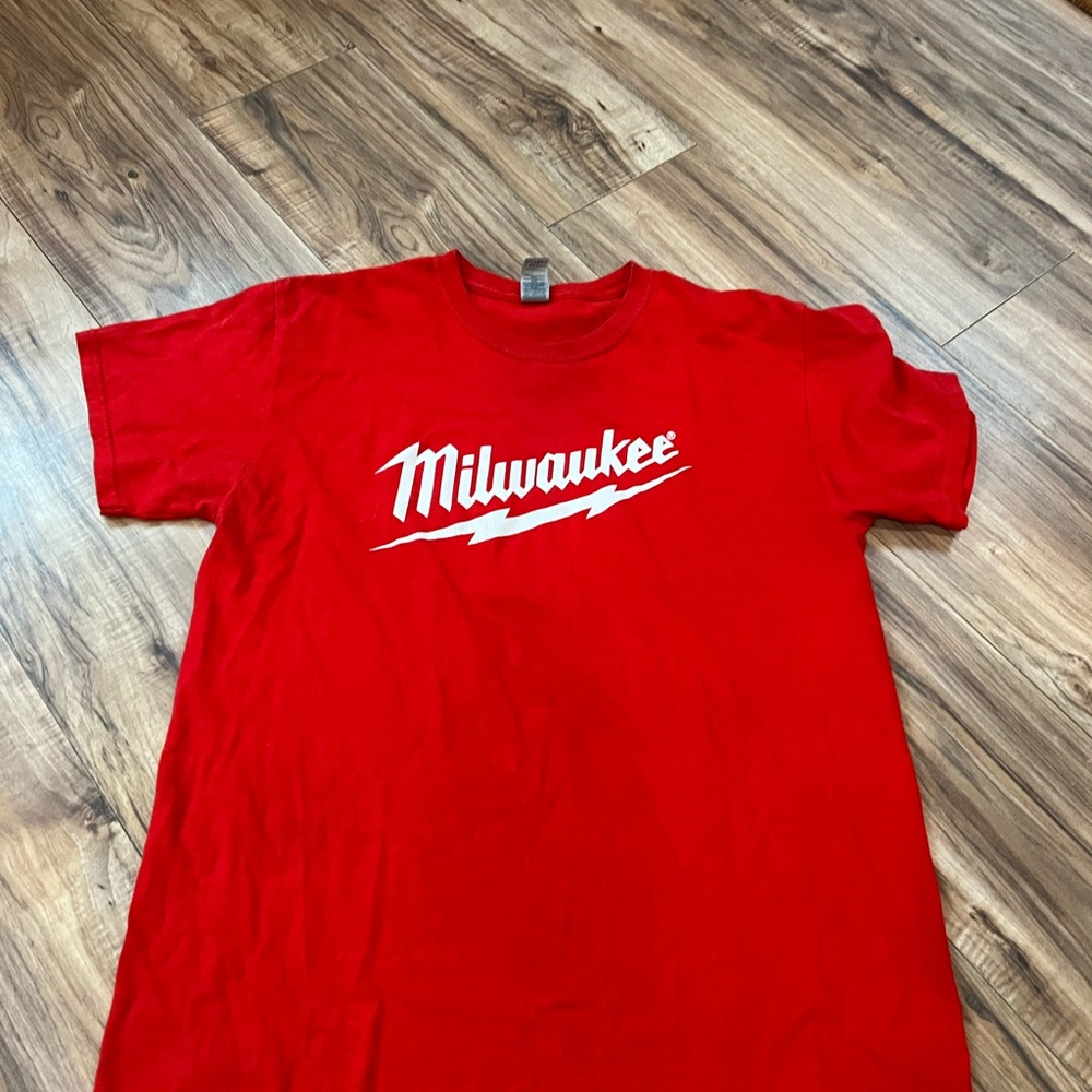 Milwaukee Red Short Sleeve Tee